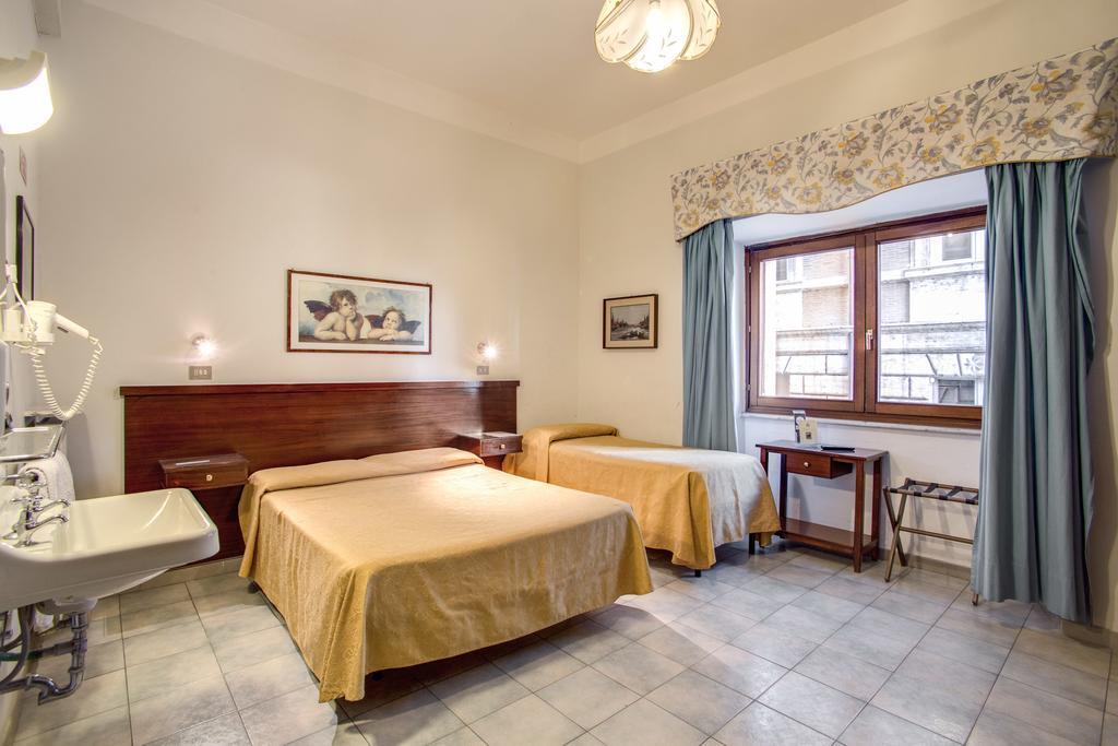 Hotel Primavera Room photo