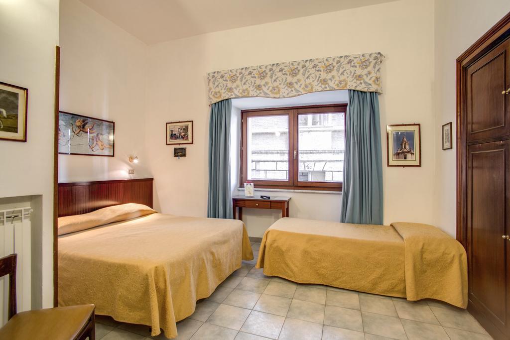 Hotel Primavera Room photo
